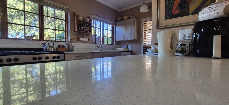 4 Bedroom Property for Sale in Table View Western Cape